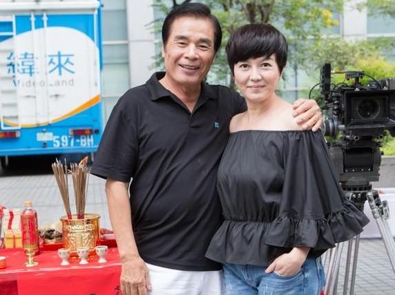 同时拥有6个老婆，如今再娶娇妻，雷洪的人生堪比韦小宝