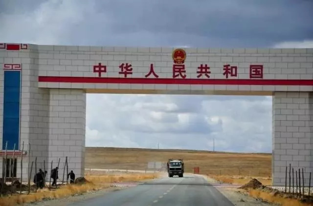 美在锡林郭勒东乌珠穆沁旗