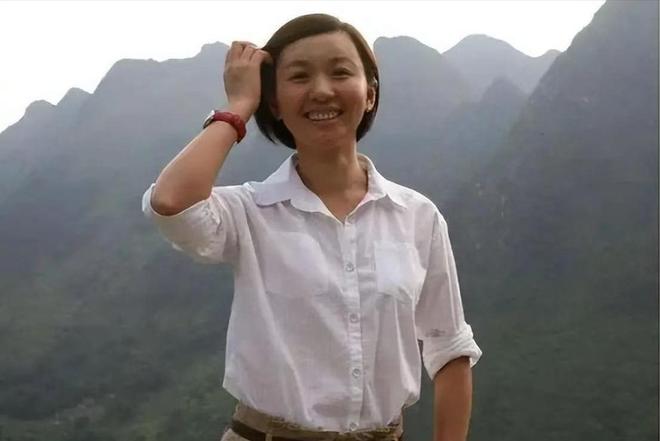 消失4年，央视“国脸”欧阳夏丹成功转行！背后原因让千万人落泪