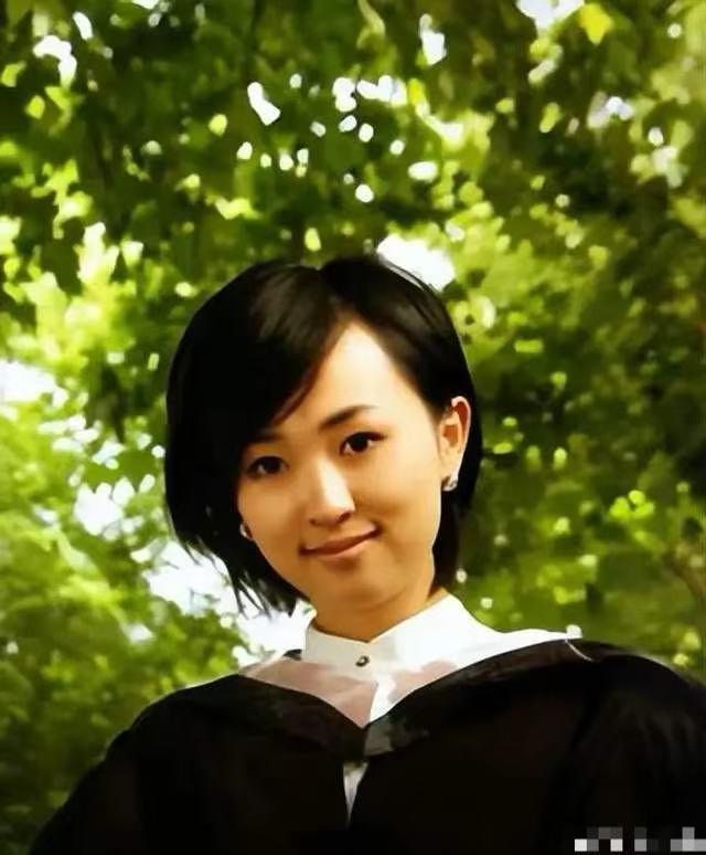 消失4年，央视“国脸”欧阳夏丹成功转行！背后原因让千万人落泪