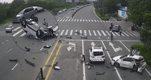 为超车，以一撞五！