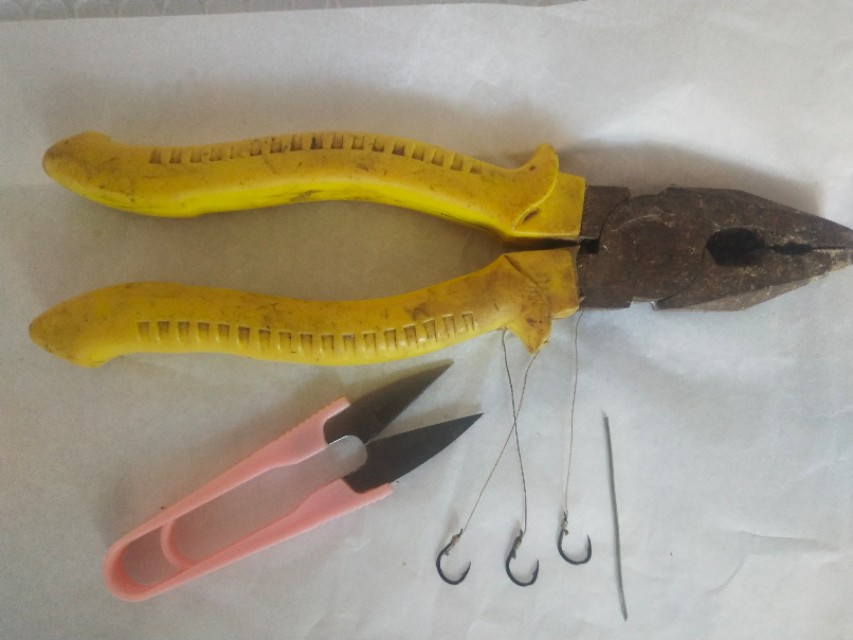 夏季钓大板鲫利器:自制小爆炸钩的两种制作方法及使用技巧