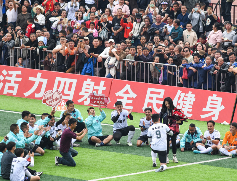 足球运动成为2024年大学本科新增专业，透露出哪些信息？