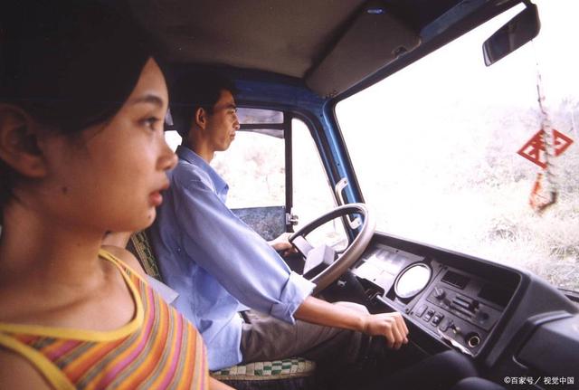 为啥跑长途的货车司机都有跟车员,而且大多都是女生?答案来了
