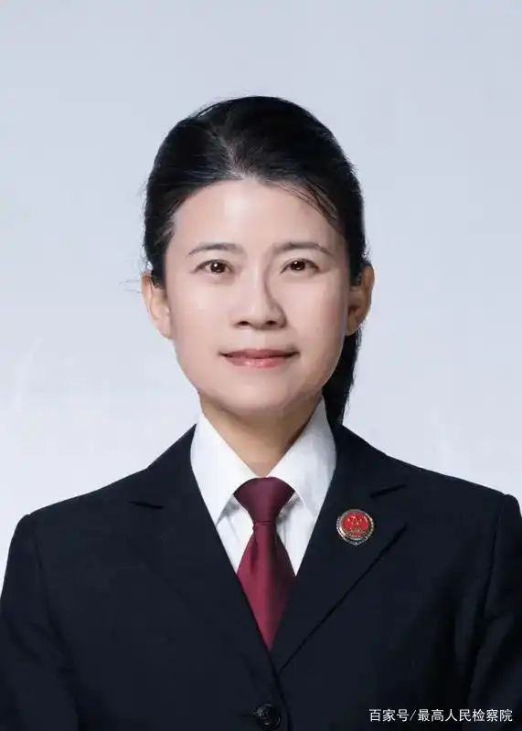 《法治日报》评出2020年度十大法治新闻、法治人物