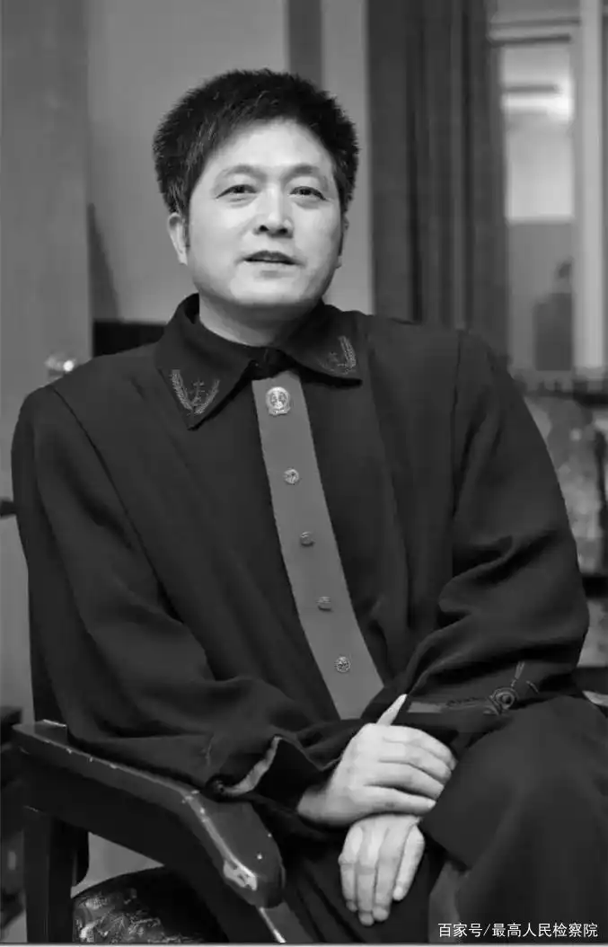 《法治日报》评出2020年度十大法治新闻、法治人物