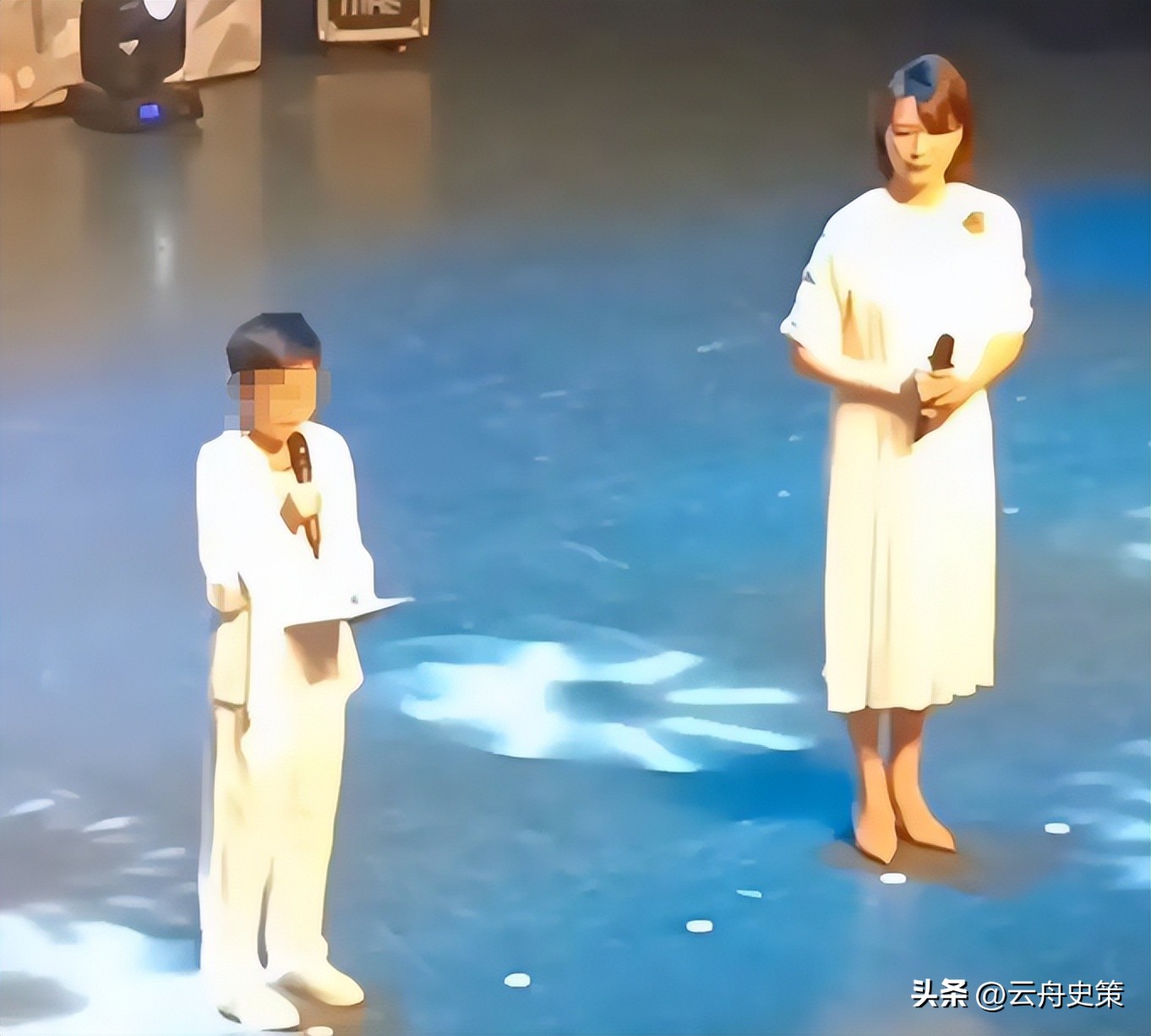 曾被誉为"央视一姐"的董卿 ，把机会留给年轻人后，如今怎么样了