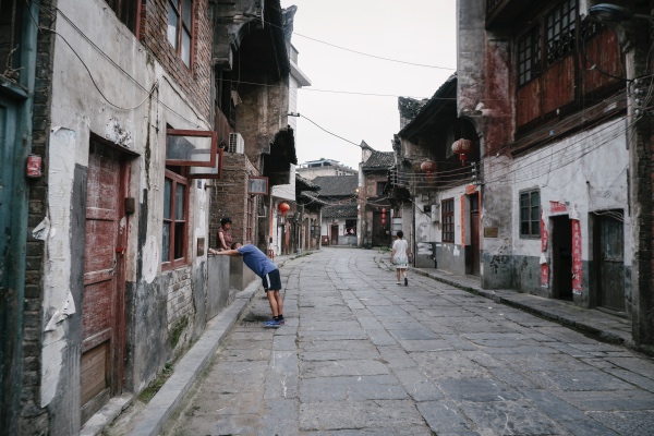 新化，一座湘中边城
