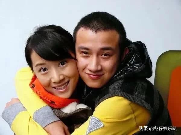 11年前大火的《蜗居》为何被禁播？看完缘由真佩服，这剧可真敢拍