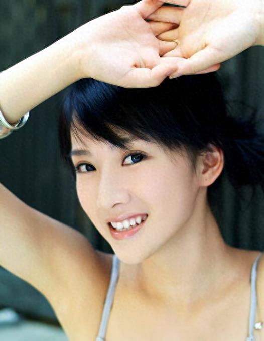《蜗居》李念为家产拼三胎！被骂“生育机器”，疯狂炫富？