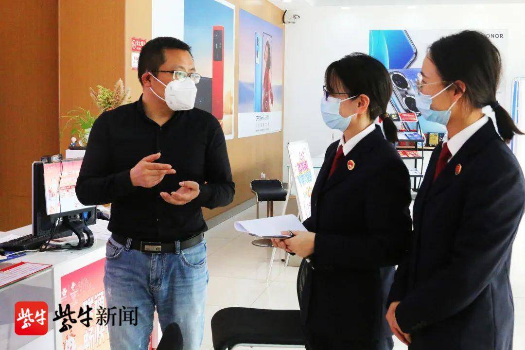 发手机号和信息验证码，可得专属红包？