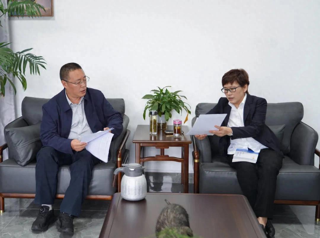 通江县人民检察院检察长走访联络省人大代表