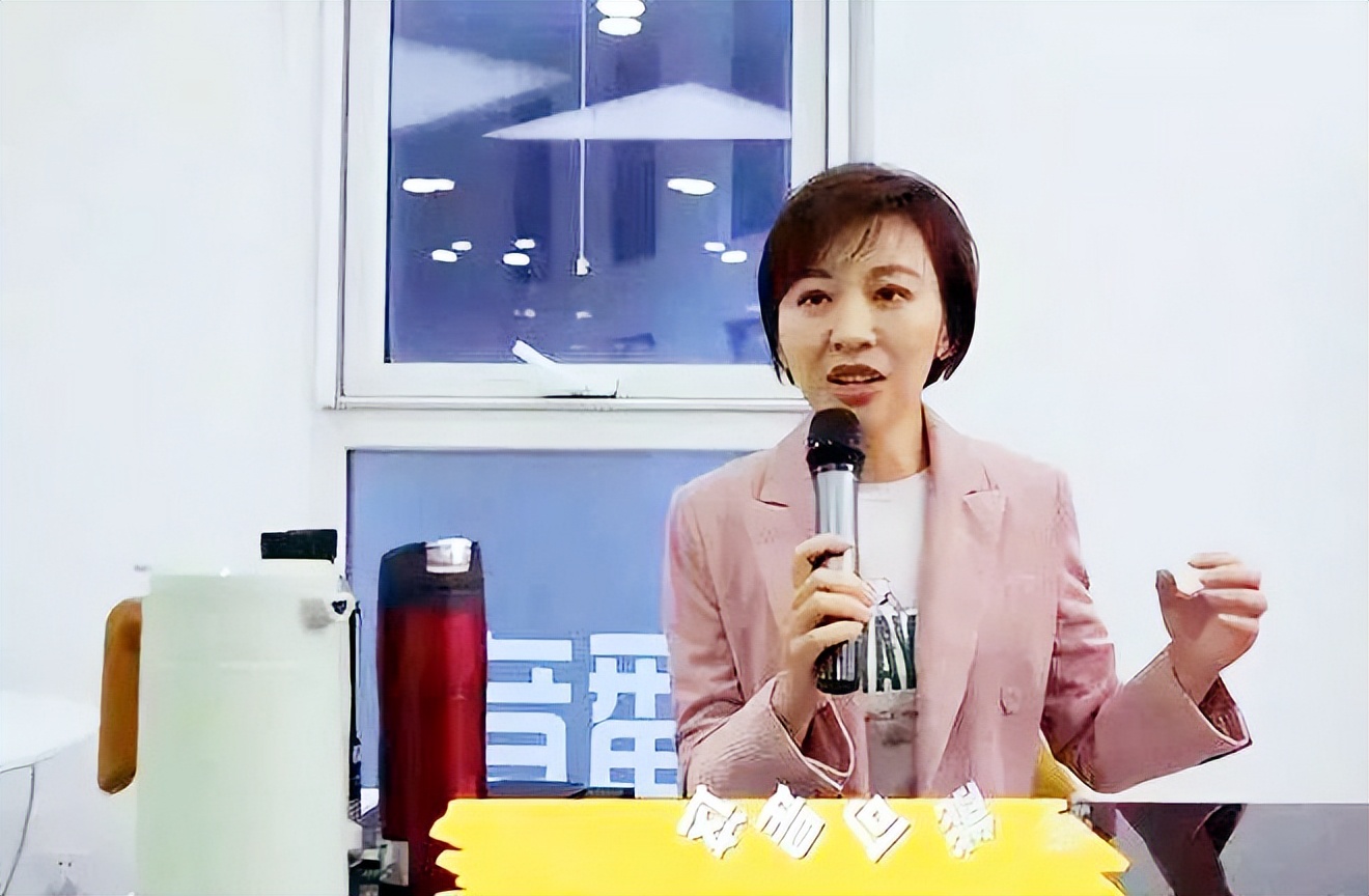 欧阳夏丹：妈妈别自责，不是您拖累了我的婚姻
