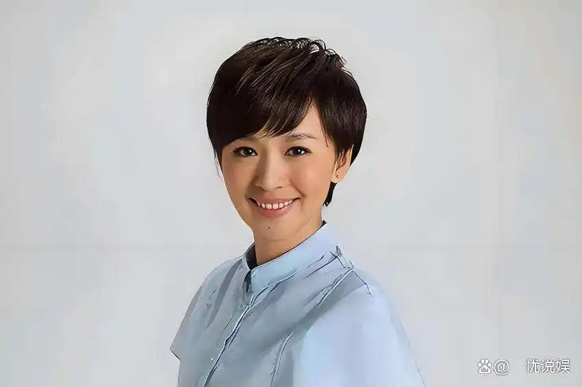 落毛凤凰不如鸡？离开央视两年，欧阳夏丹的现状证实李思思没说错
