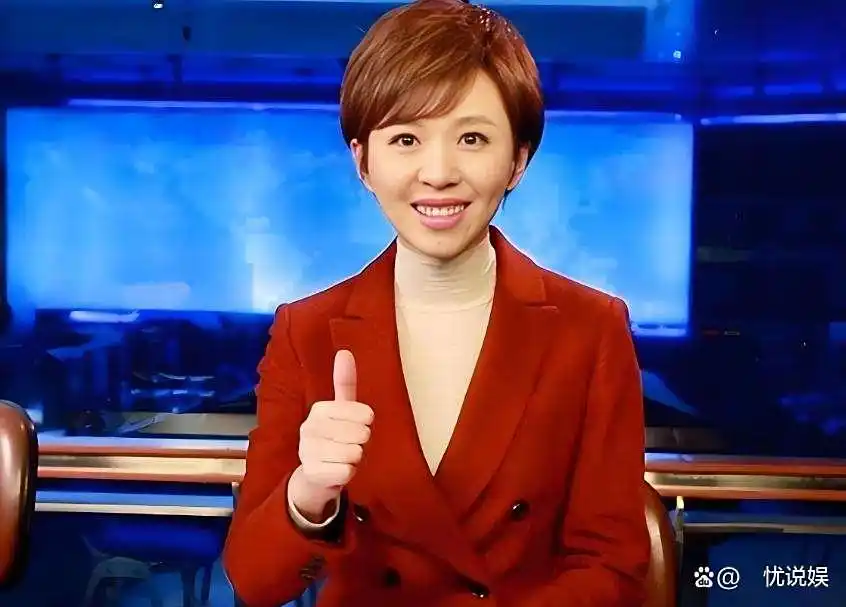 落毛凤凰不如鸡？离开央视两年，欧阳夏丹的现状证实李思思没说错