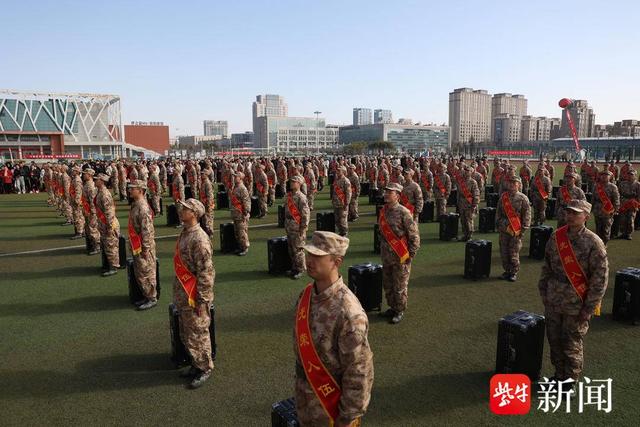 连云港赣榆：120名新兵奔赴军营开启热血新征程