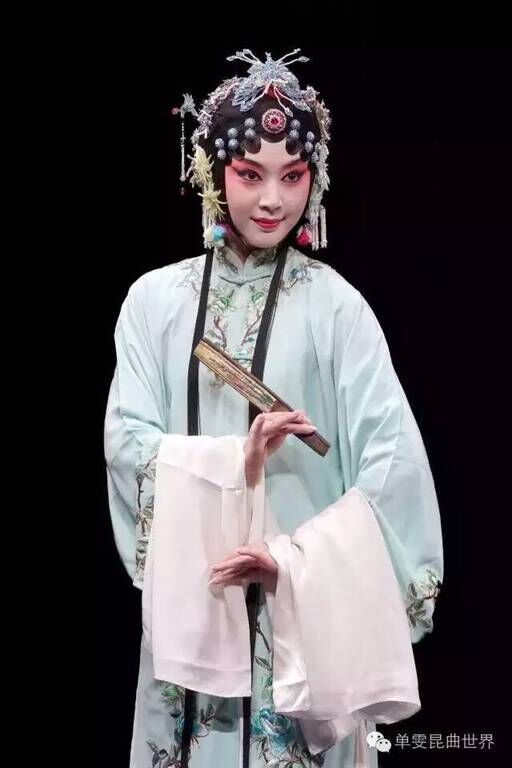 假期模式从追荔枝直播开启，金荔枝主持人评选进入终极大PK