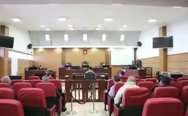 惨烈：两学员练车时双双死亡，教练被判刑引争议，原因很意外！