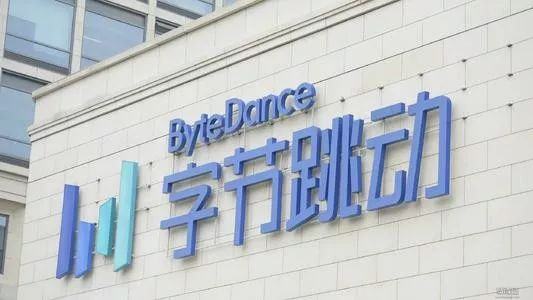 百度老了？灵魂摆渡人李彦宏也老了