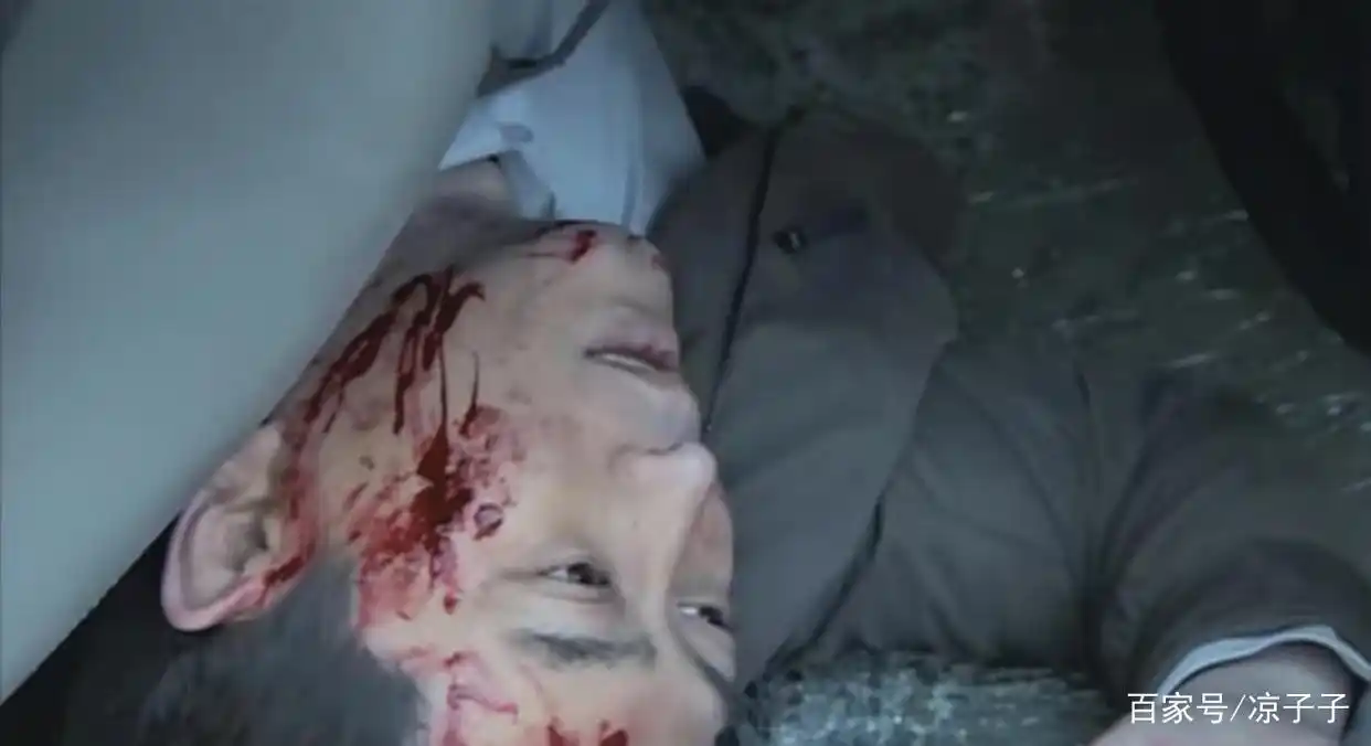 《蜗居》：宋思明到死都不知，海藻留在他车上“那一滴血”的真相
