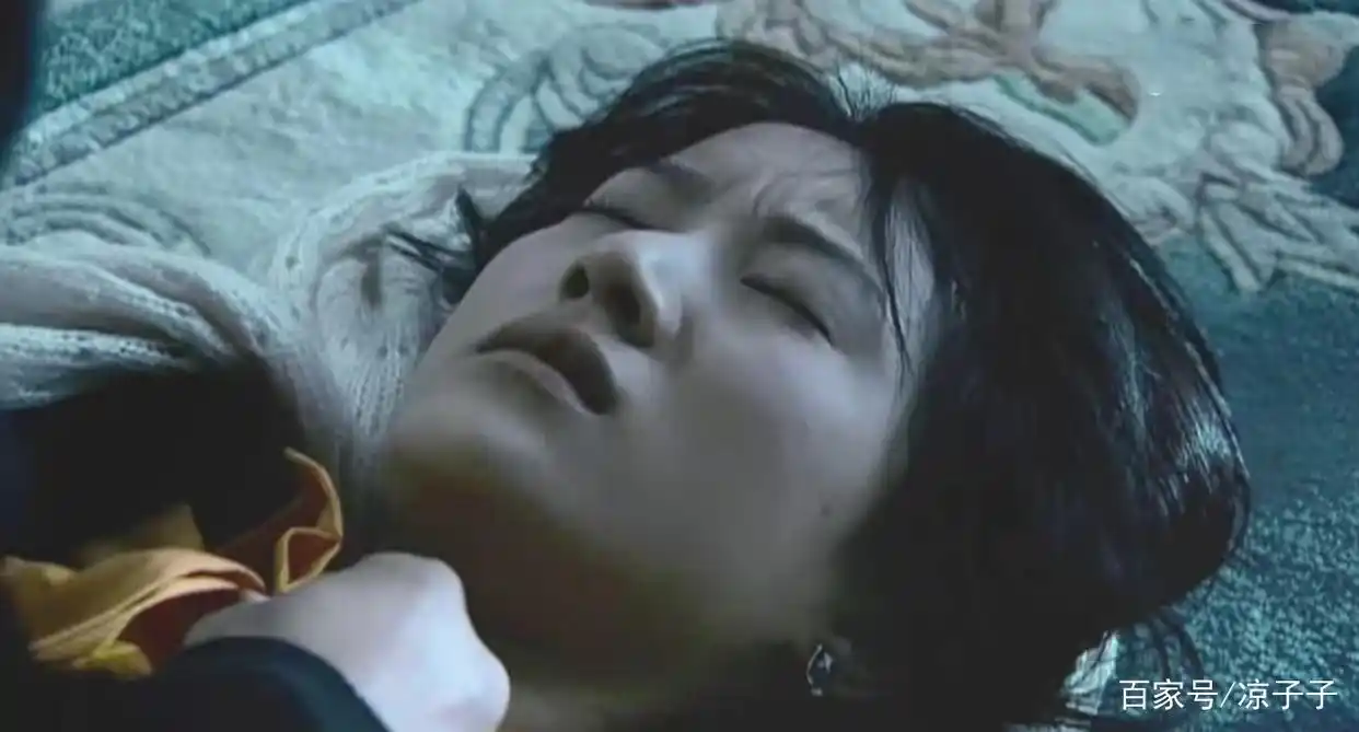 《蜗居》：宋思明到死都不知，海藻留在他车上“那一滴血”的真相