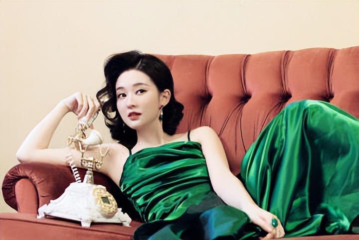 表面是艺人，实际是富家千金的9位女星，她们最不怕的就是潜规则
