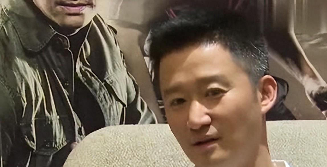 当红女星被“潜规则”7次，事业巅峰期意外生子，生父是谁仍是迷