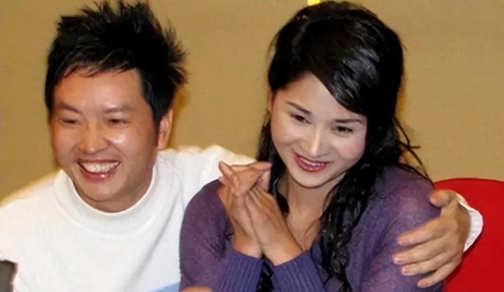 当红女星被“潜规则”7次，事业巅峰期意外生子，生父是谁仍是迷