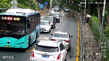 重磅！20名“碰瓷专业户”落网，龙岗警方急寻百余位受害人！