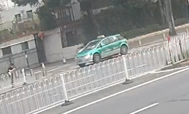【宣宣提醒】碰瓷专业户杀到广东，专挑出租车下手！在全国作案3年