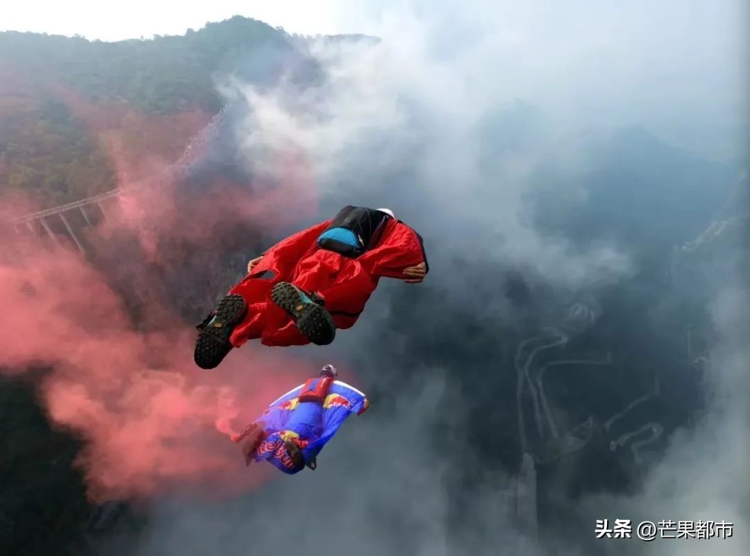 非凡体验！翼装携伴双人飞行，全球首次公开招募伴飞员