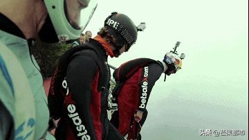 非凡体验！翼装携伴双人飞行，全球首次公开招募伴飞员