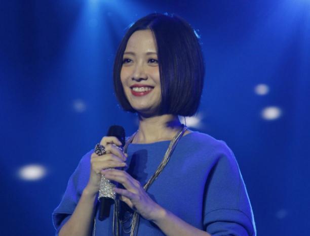 姚贝娜查出乳腺癌时是早期，经过化疗后已痊愈，为何人还是没了？