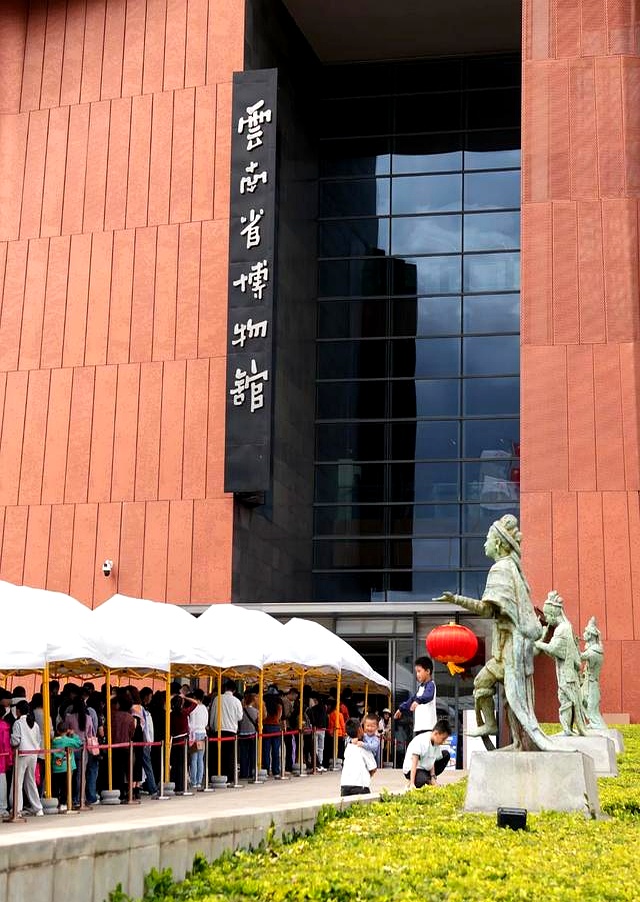 我是上海人，国庆杀到昆明，被这座大城市惊得目瞪口呆！