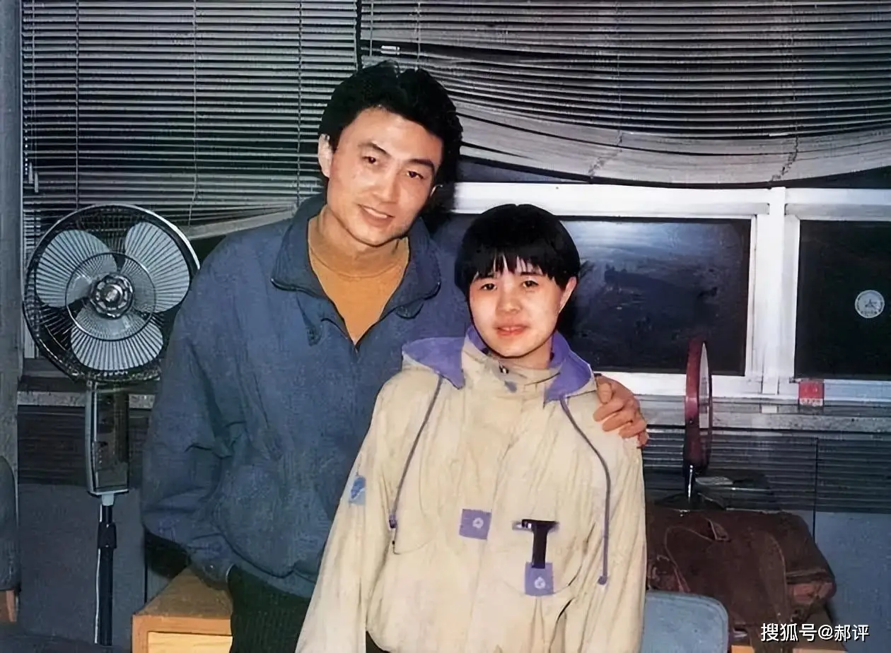 他们被认为是央视最不般配的夫妻，却恩爱了34年，如今成为典范