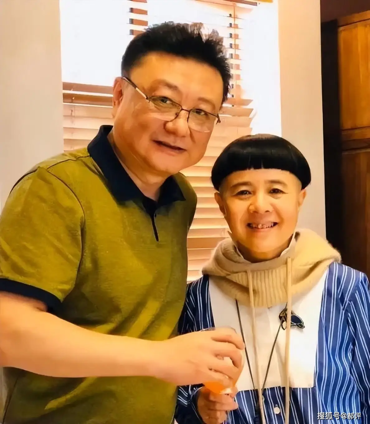 他们被认为是央视最不般配的夫妻，却恩爱了34年，如今成为典范