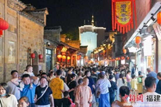五一假期 泰宁旅游市场人气火爆