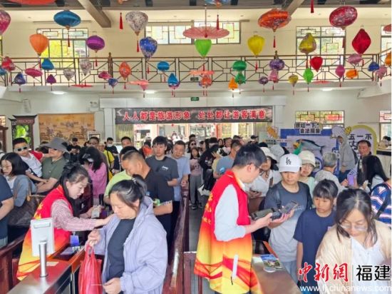 五一假期 泰宁旅游市场人气火爆