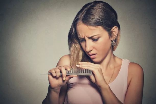 健康｜红斑狼疮被称为“不死的癌症”，可累及全身！出现5个症状就要小心了
