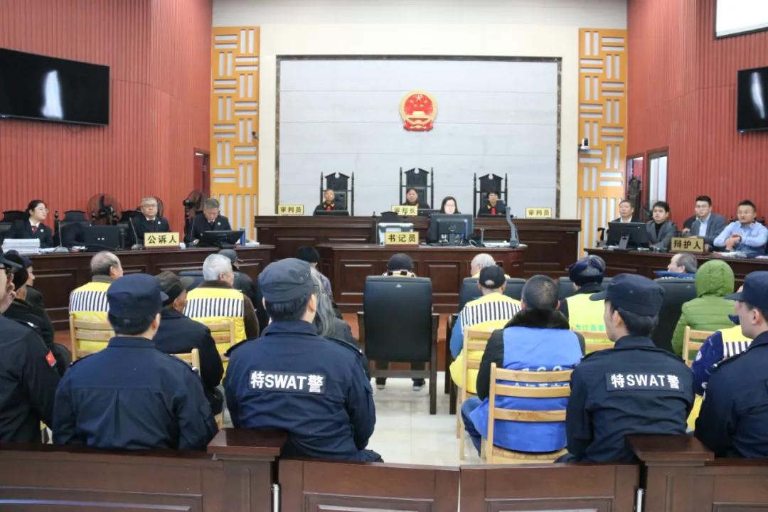 最大92岁，平均79岁，是老人变坏了还是坏人变老了