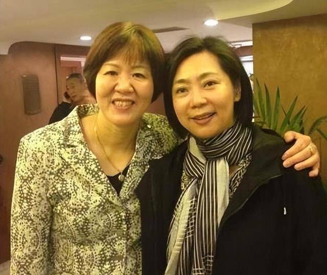 女排五连冠功臣梁艳，丈夫是著名作曲家同事，如今当老板身家过亿