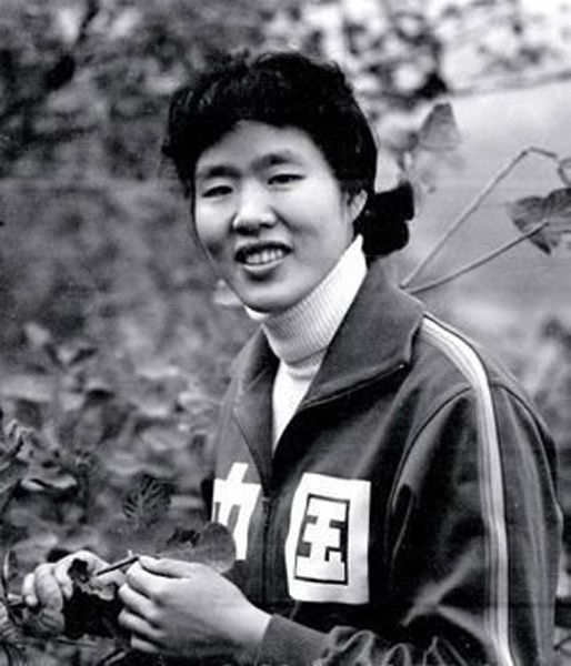 中国女排五连冠老照片 当年她们比郎平还拼命?