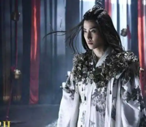 《无心法师2》：所有人都和男主有cp感，除了女主……