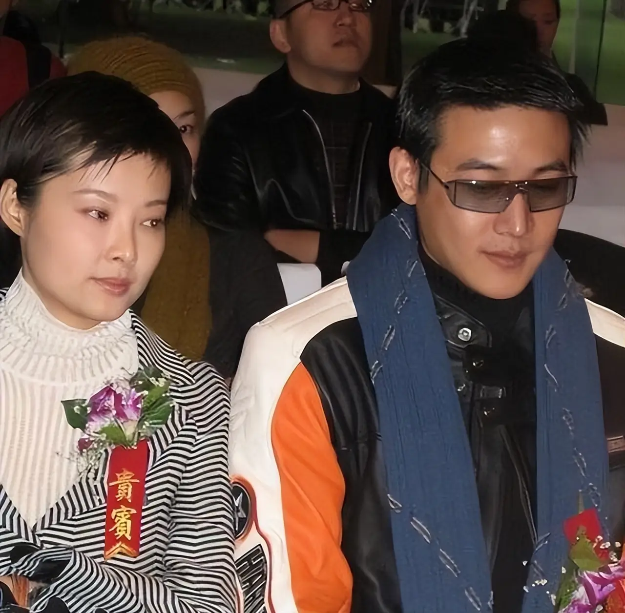 “婚姻疯子”袁立，徐威花800万为她买四合院，三婚却嫁鲜肉诗人