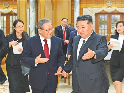 李强会见朝鲜劳动党总书记、国务委员长金正恩