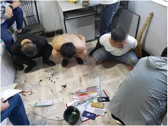 “线索上来那天，就感觉到了背后隐藏了一个巨大贩毒链条”