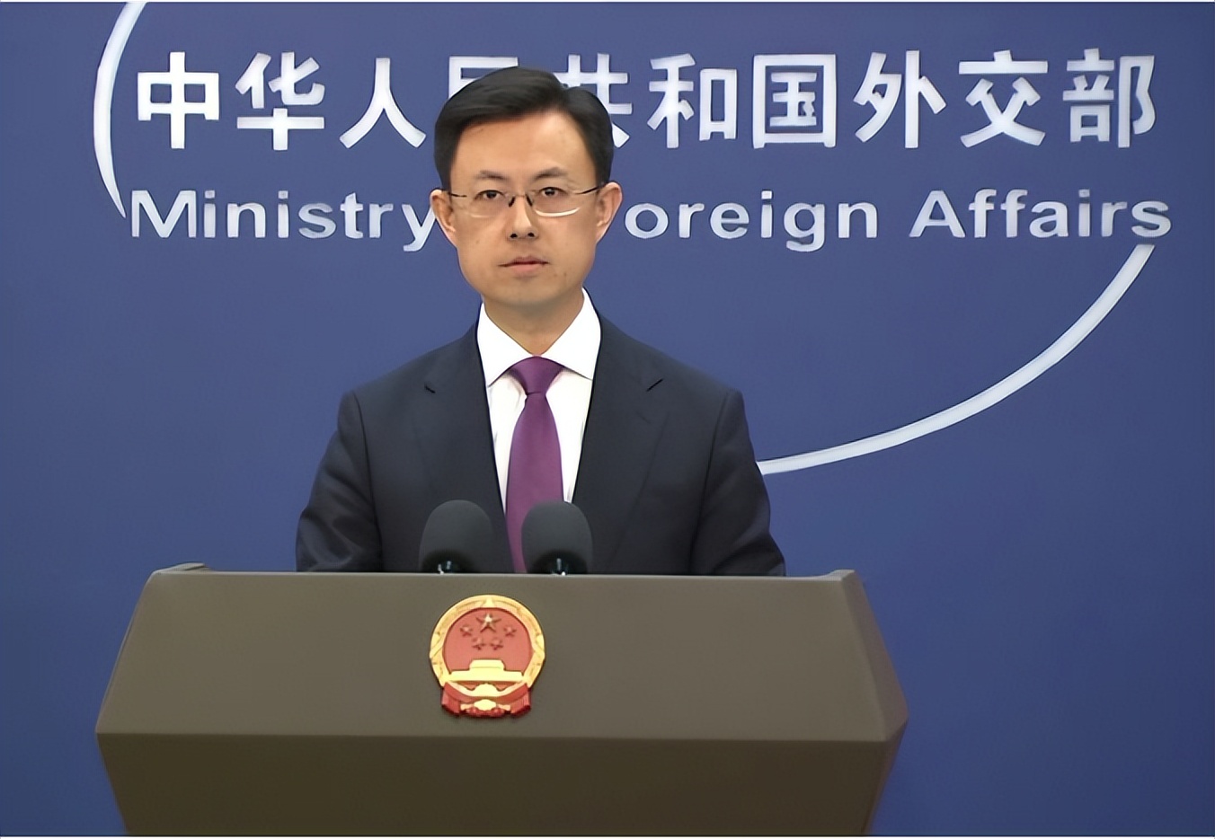 中方罕见公开发火，要求日本政府立即澄清，外交部这句话说得很重