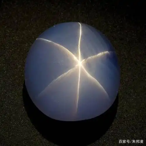 亚当之星：世界上最大的蓝宝石，重达1404克拉，价值7亿
