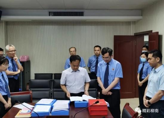 市委常委、政法委书记张建国到融安县、柳南区调研政法队伍教育整顿工作