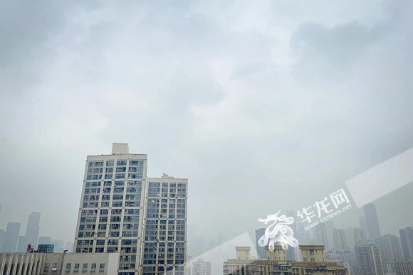 寒意浓！昨日今晨重庆15个区县出现飘雪 城口黄安坝最低-12.9℃